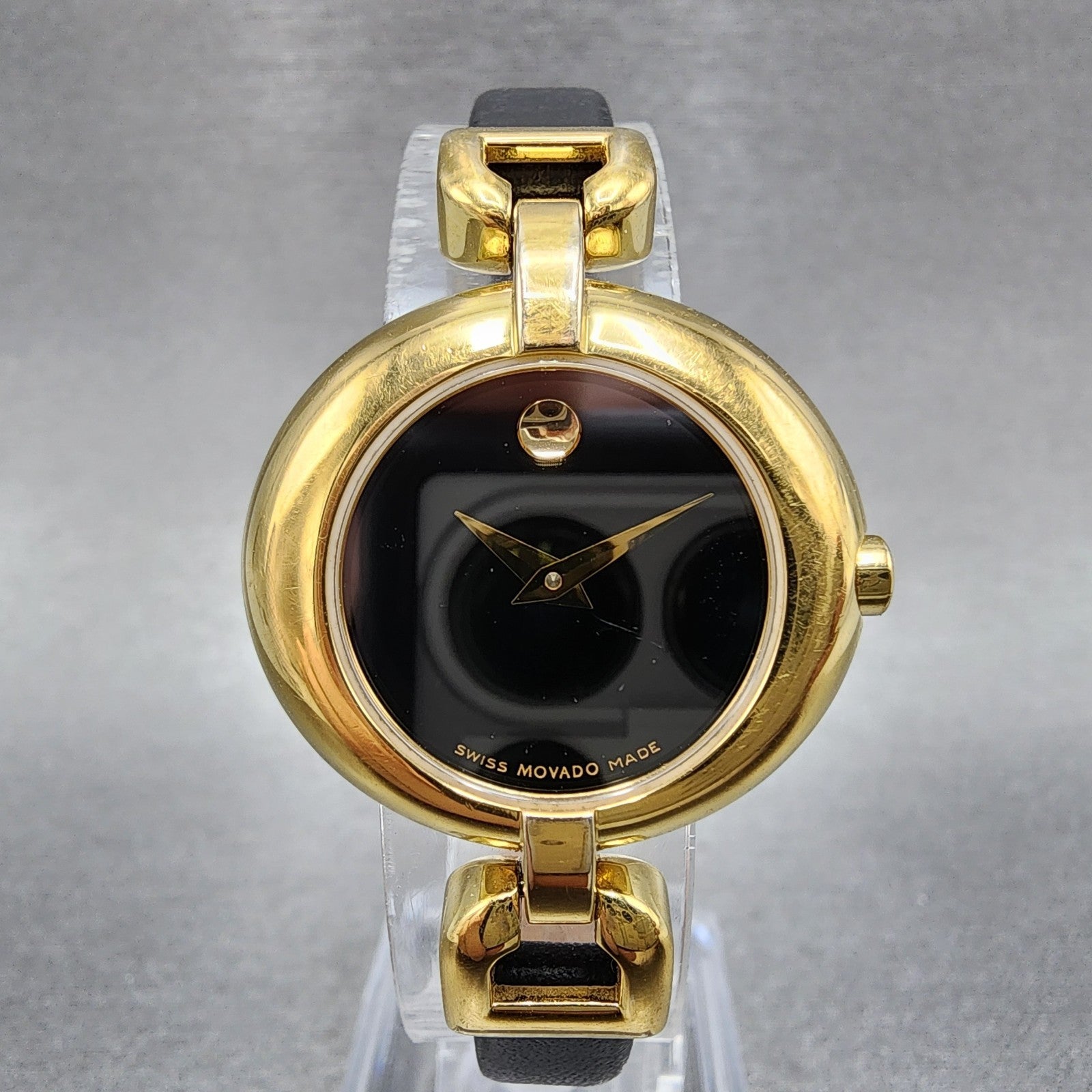 Movado Vivo Watch Women 28mm Black Dial Gold Tone Round 88 A1 1701 New Battery0