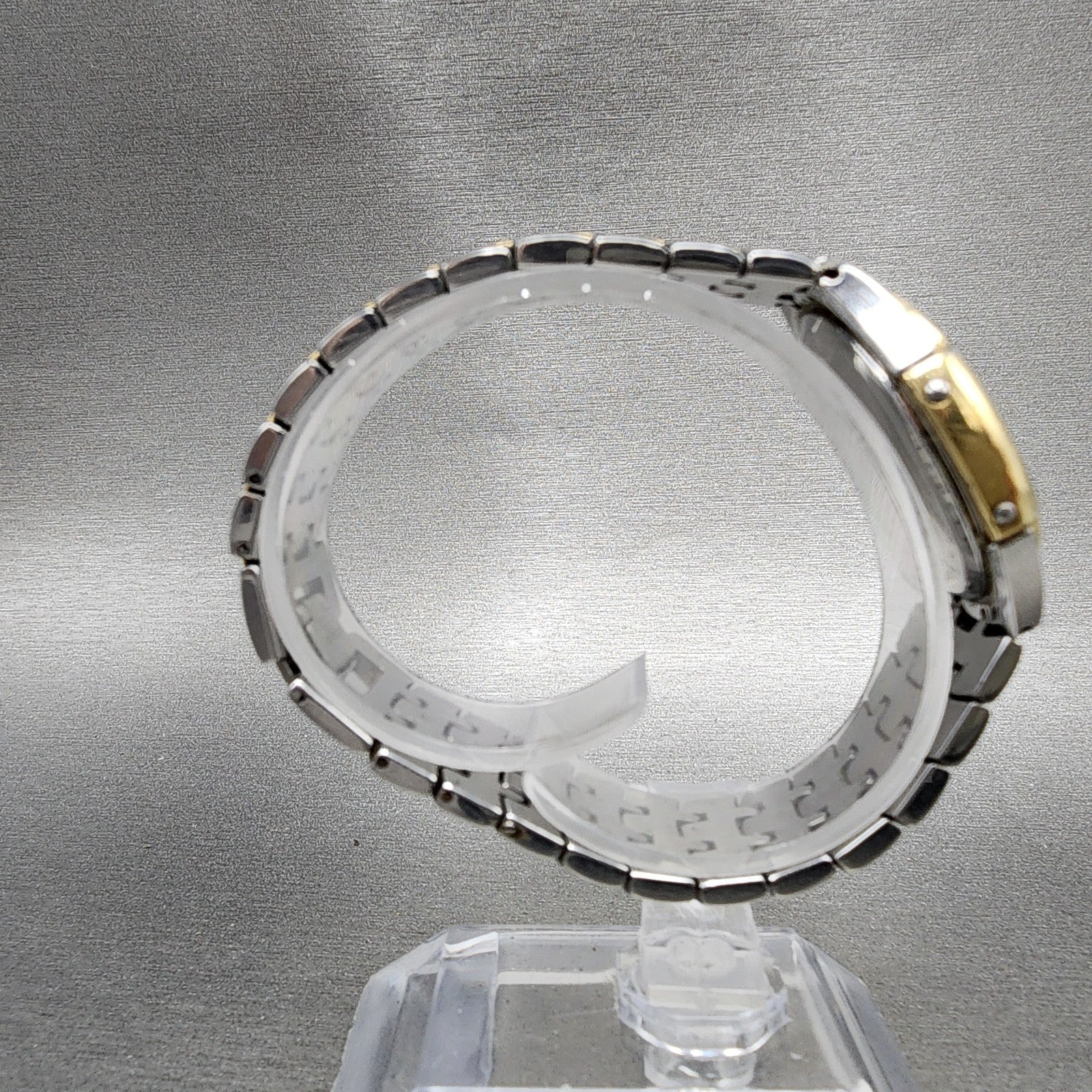 Bulova Watch Men 32mm Champagne Dial Two Tone Date Round 98D02 New Battery8