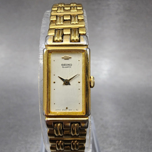 Seiko Tank Watch Women 13mm White Dial Gold Tone 2e206530 New Battery0
