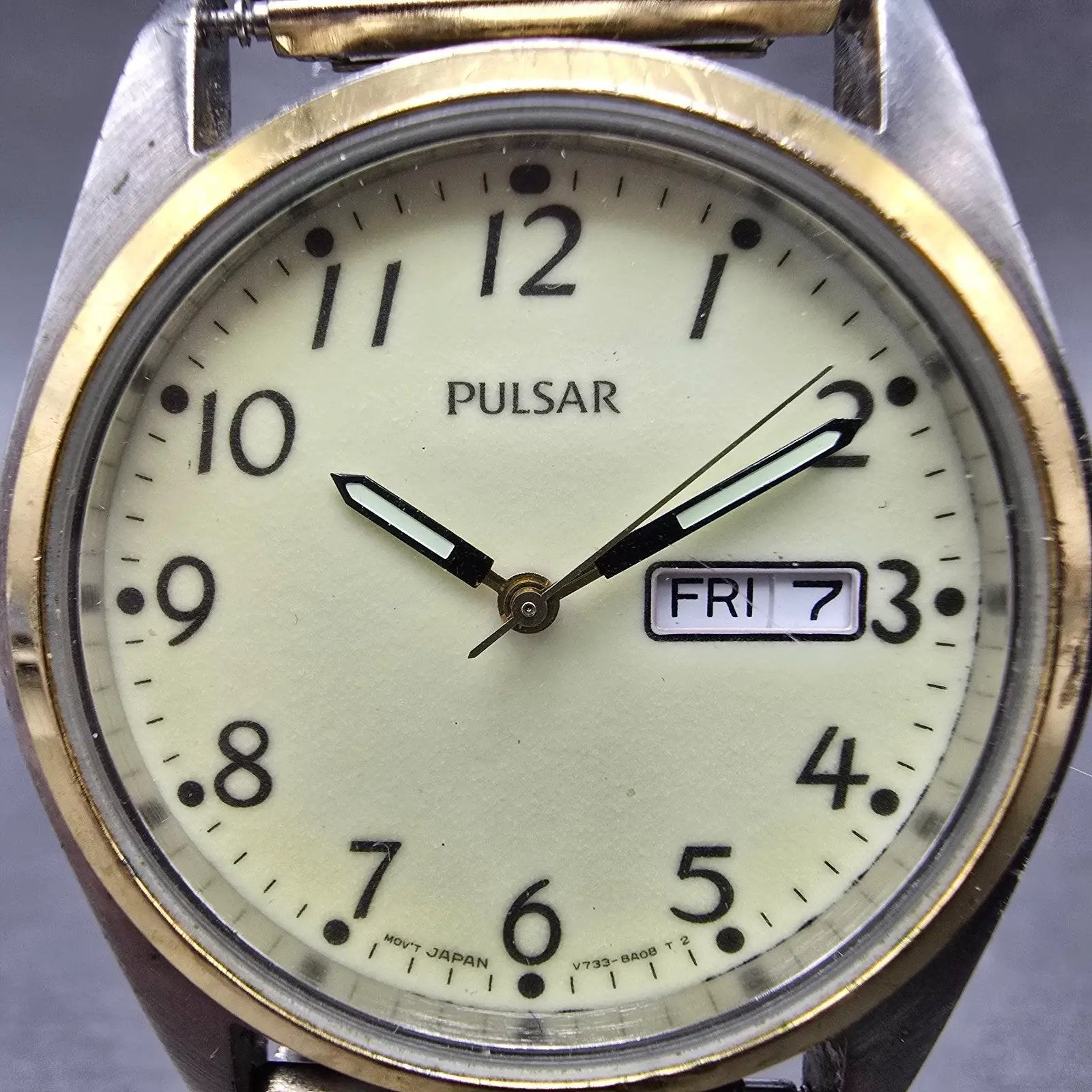 Seiko Pulsar Watch Men 35mm Luminous Dial Two Tone Daydate V733-8A00 New Battery1