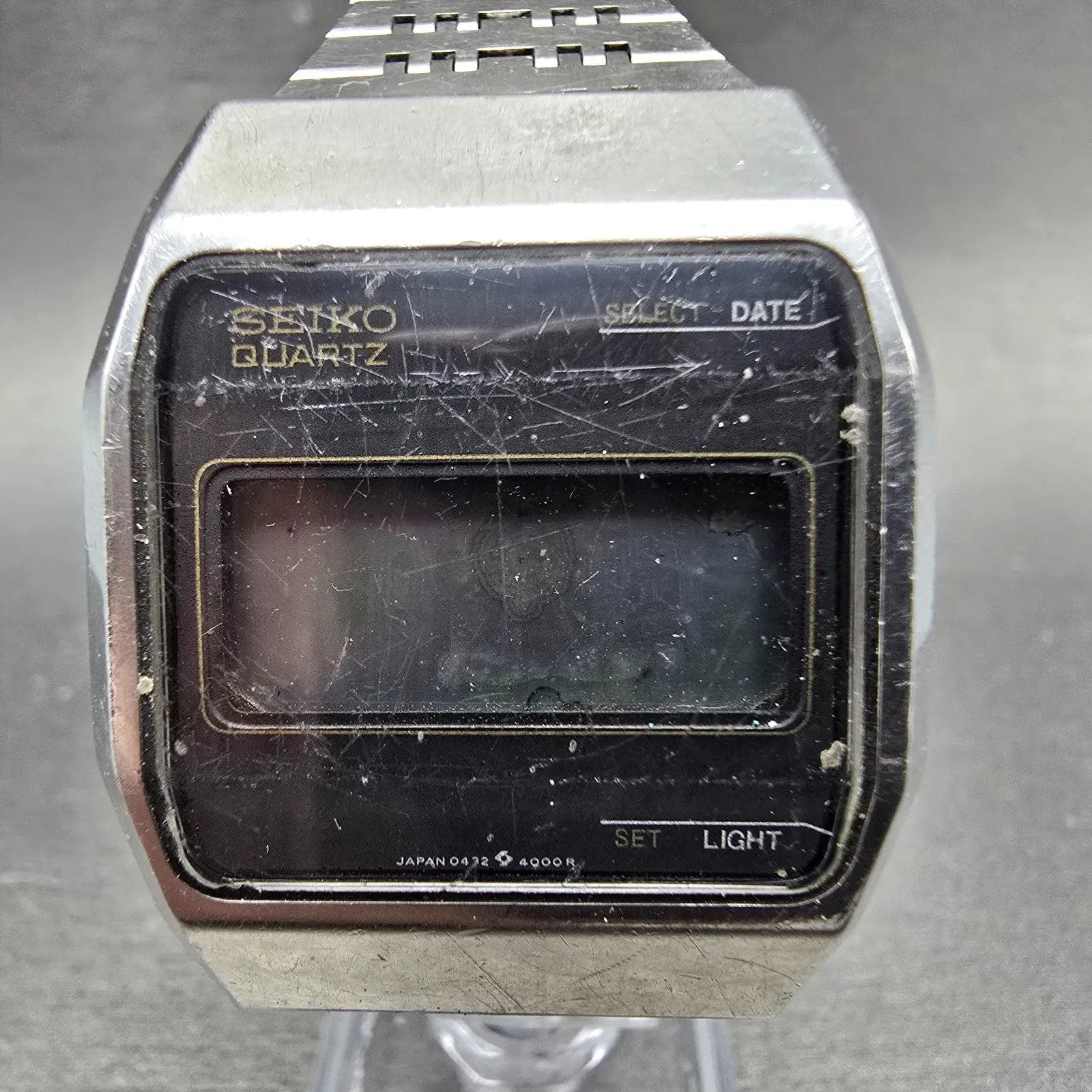 Seiko 0432-4000 Watch Men 33mm Black Dial Silver Tone Octagon Vintage LCD PARTS0