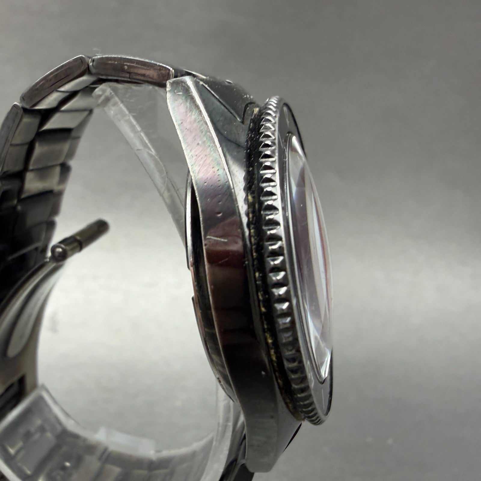 Seiko Again R Dive Watch Women 35mm Red Dial Black Tone Date Round New batt ABC3