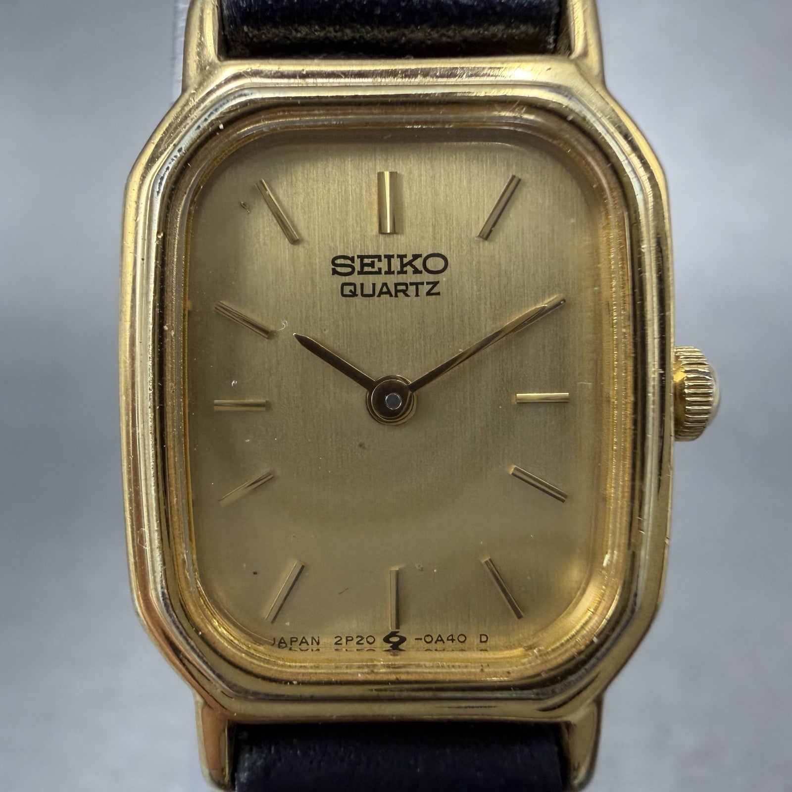 Seiko Tank Watch Women 17mm Champagne Dial Gold Tone 2P20-5A00 New Battery1