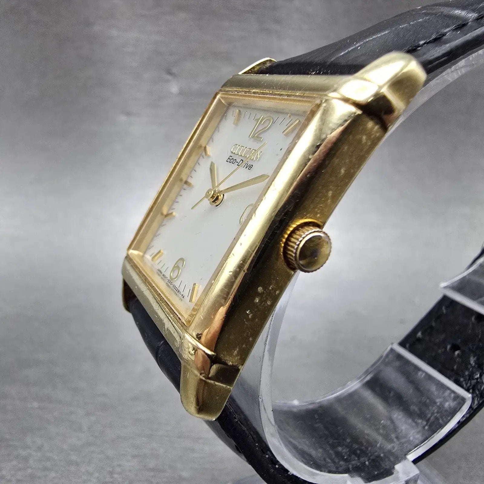 Citizen Eco-Drive Tank Watch Men 25mm Silver Dial Gold Tone Rectangle Date RunsP2