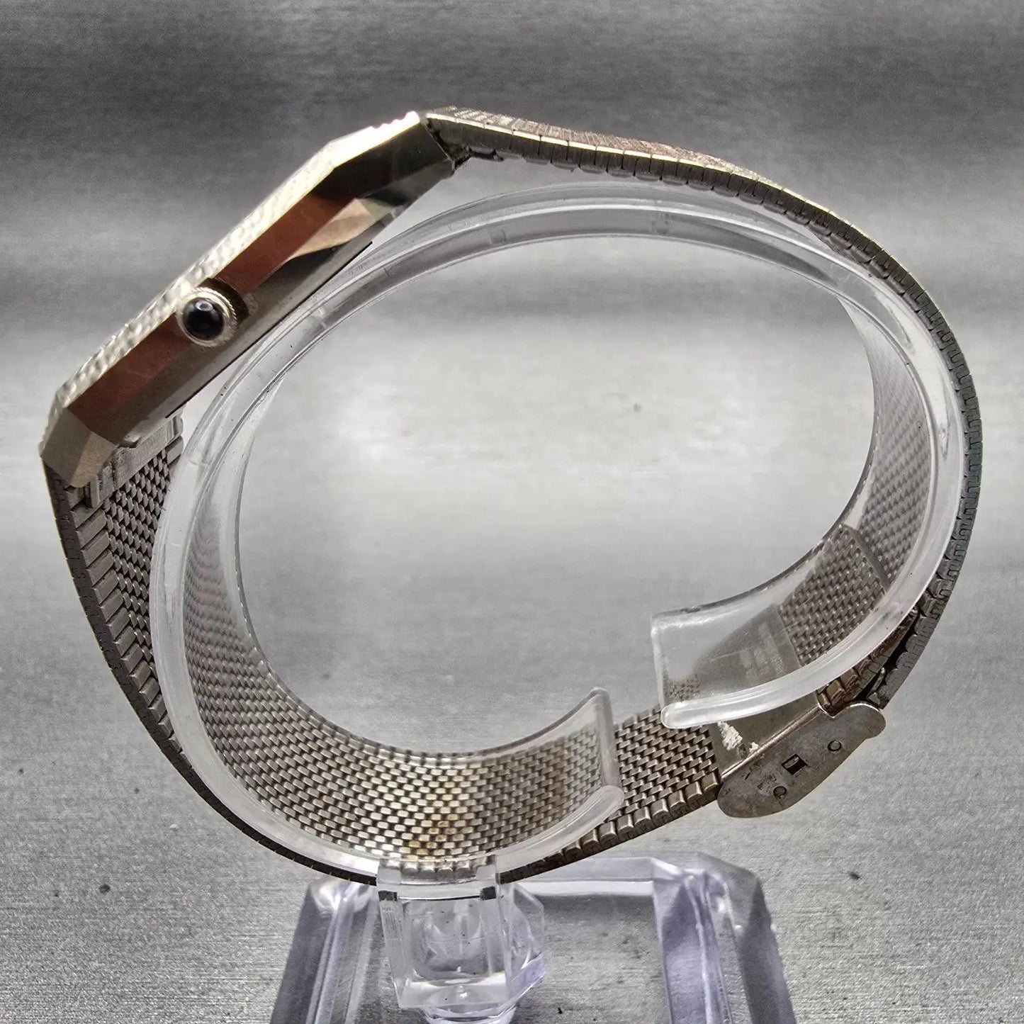 Citizen Exceed Watch Men 27mm Black Dial Gold Tone Rectangle 4-795725 New Batt6