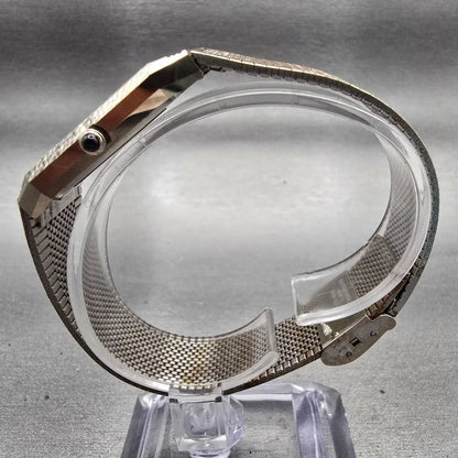 Citizen Exceed Watch Men 27mm Black Dial Gold Tone Rectangle 4-795725 New Batt6