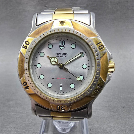 Sunlord Dive Watch Men 35mm Silver Dial Two Tone Round New Battery Vintage0