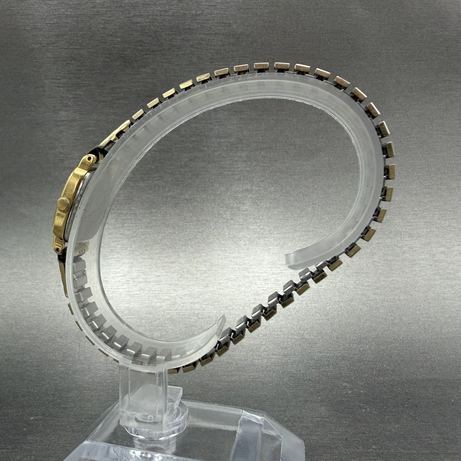 Seiko Watch Women 16mm Black Dial Gold Tone Rectangle 2C20-6279 New Battery6