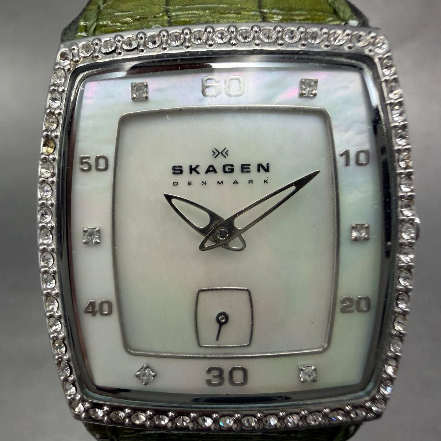 Skagen Tank Watch Women 27mm MOP Dial Steel Rectangle N384SSLG New Battery1