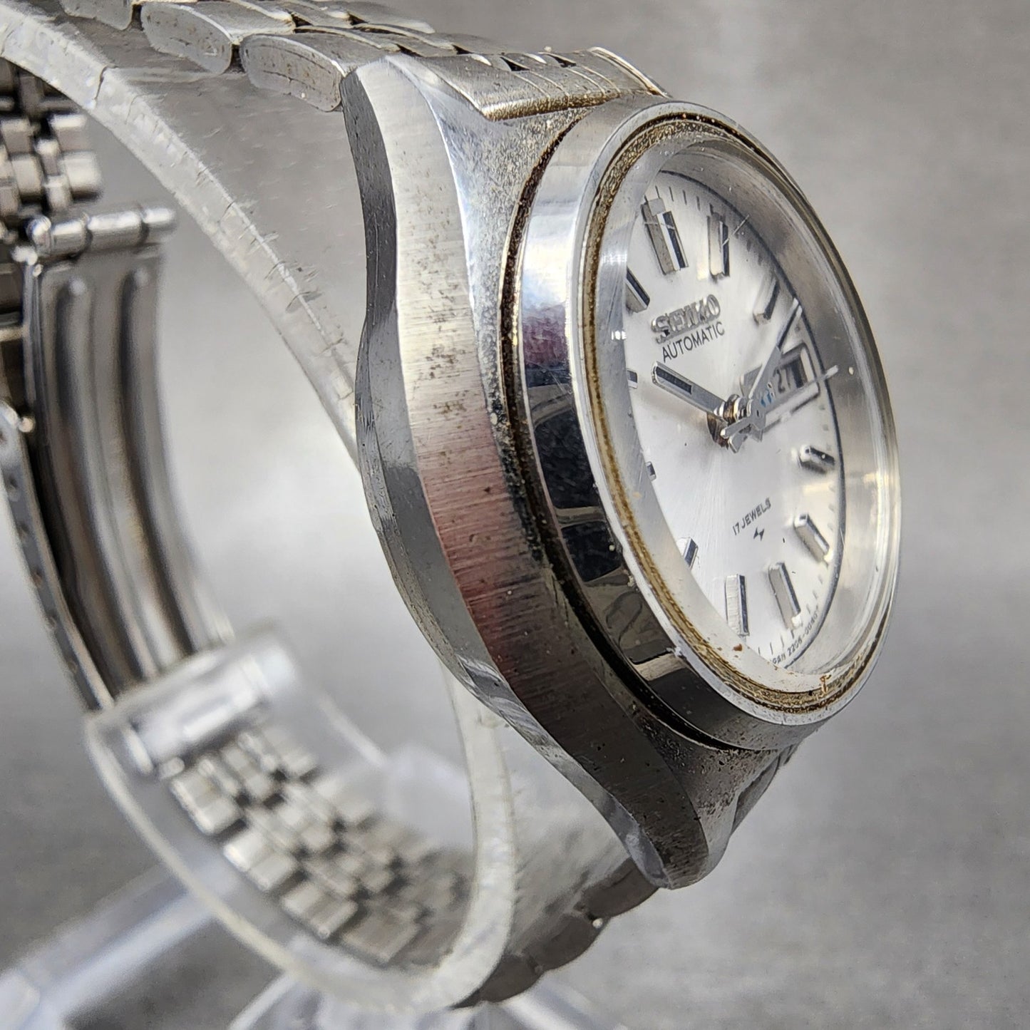 Seiko Automatic Watch Women 25mm White Dial Silver Tone Daydate 22060480 Runs3
