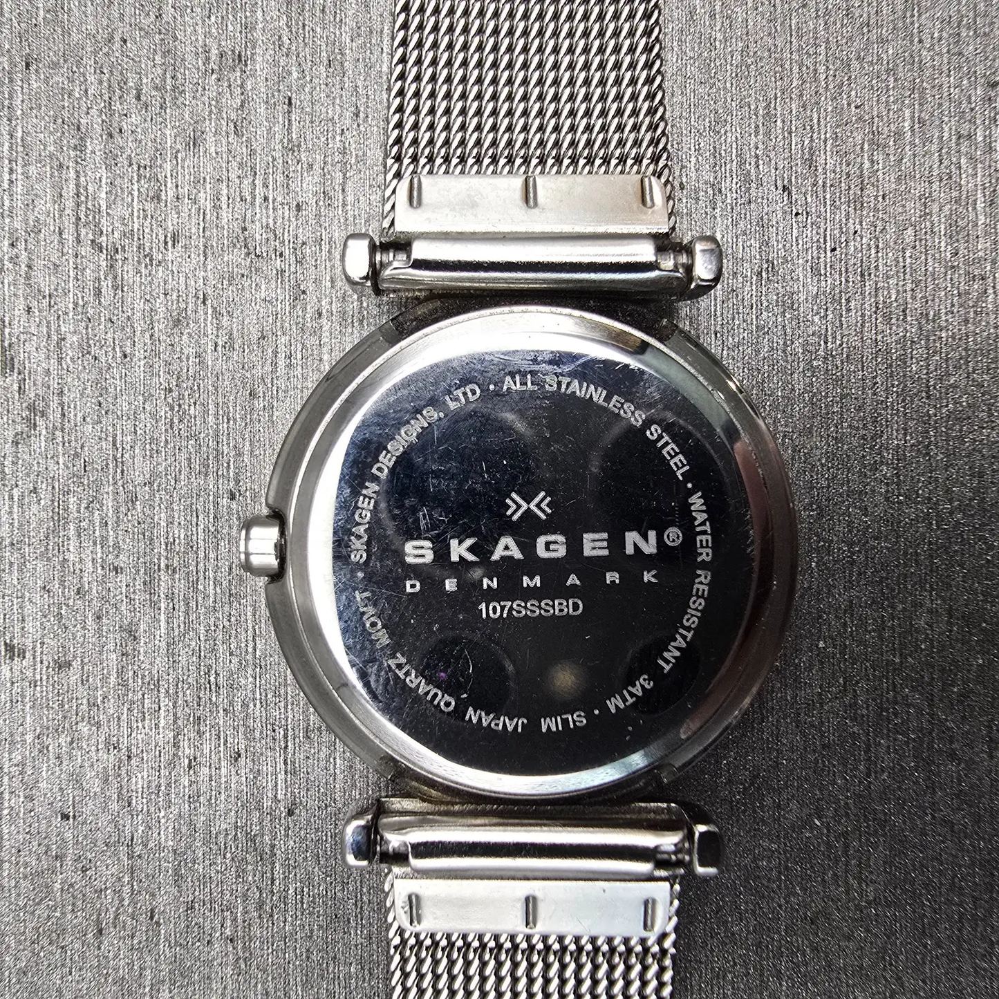 Skagen Watch Women 22mm Black Dial Silver Tone Round 107SSSBD New Battery Mesh10