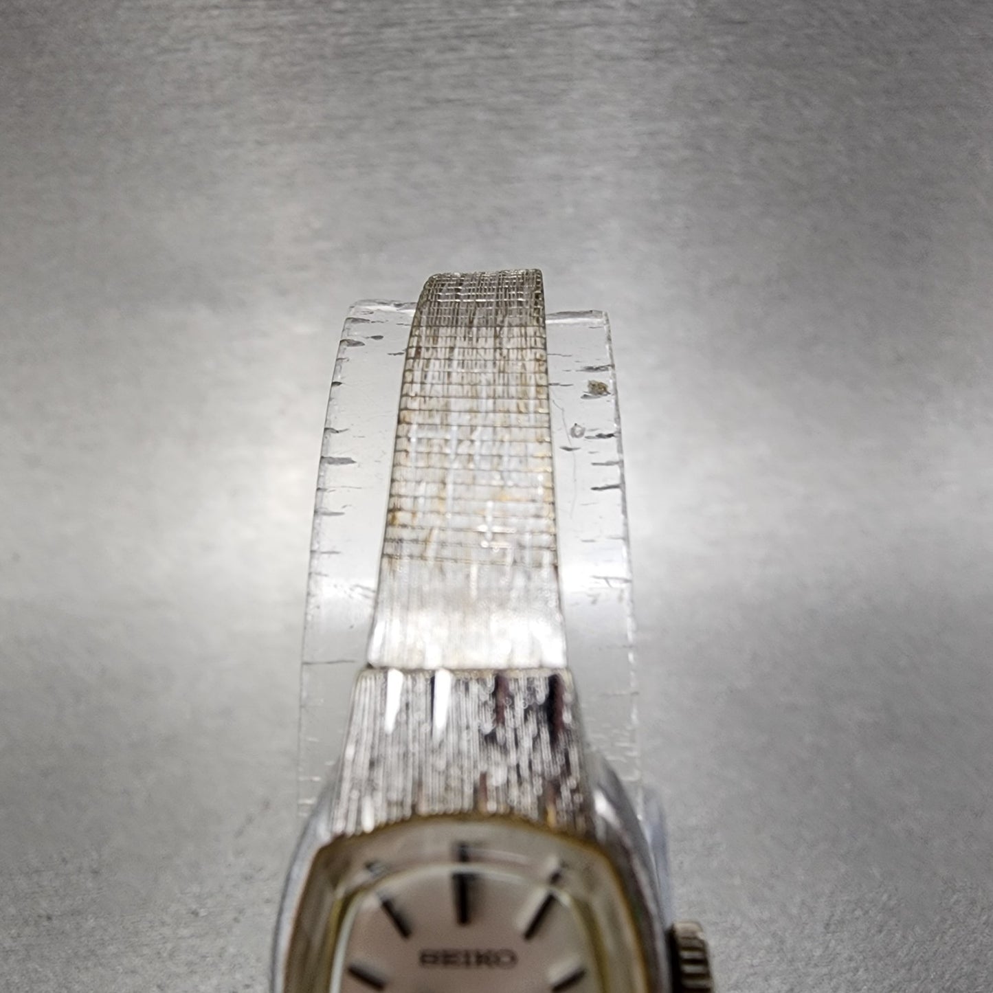 Seiko Watch Women 15mm Silver Dial Silver Tone Manual Round 113360 Runs4