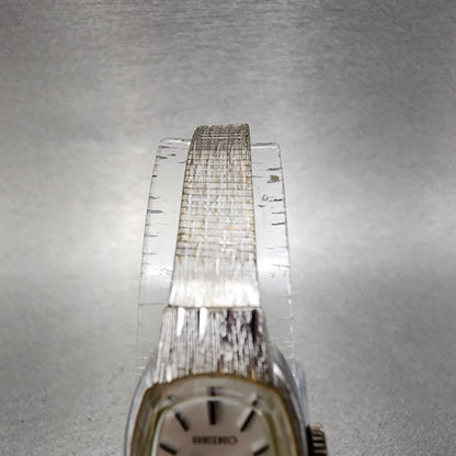 Seiko Watch Women 15mm Silver Dial Silver Tone Manual Round 113360 Runs4