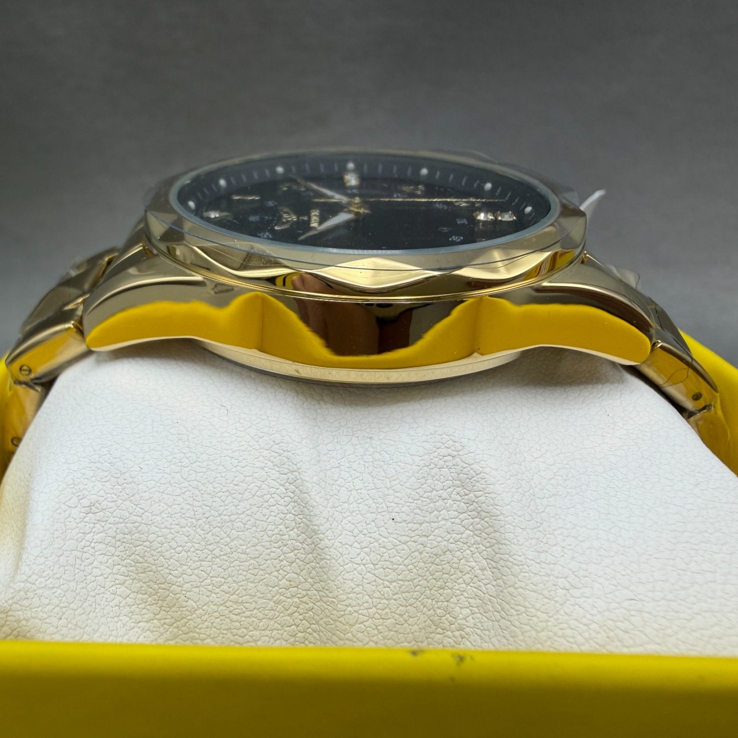 Invicta Specialty Watch Men 41mm Black Dial Gold Tone Round 69019 Bracelet3