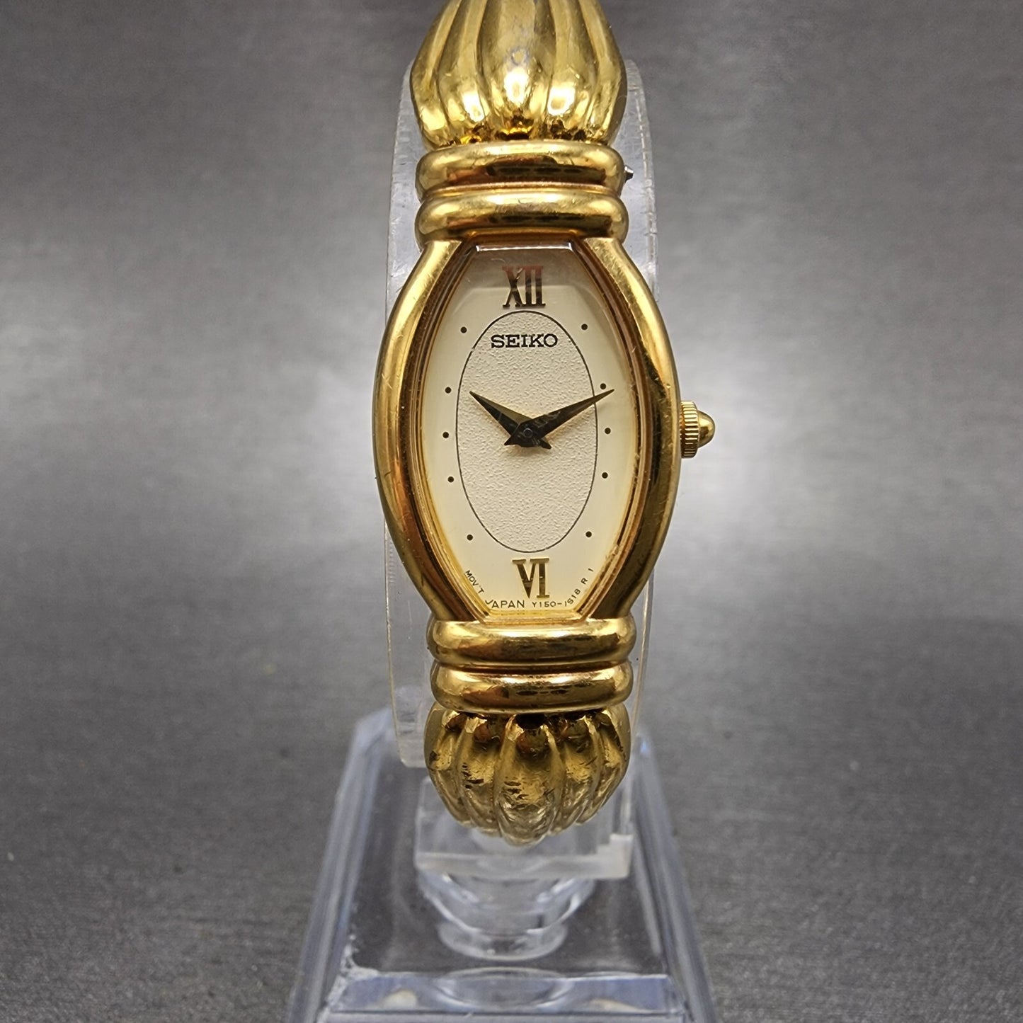 Seiko Watch Women 16mm White Dial Gold Tone Oval Y1505n90 New Battery0