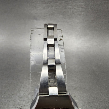 Seiko Watch Women 18mm Red Dial Stainless Steel Rectangle Manual Wind Runs VTG3