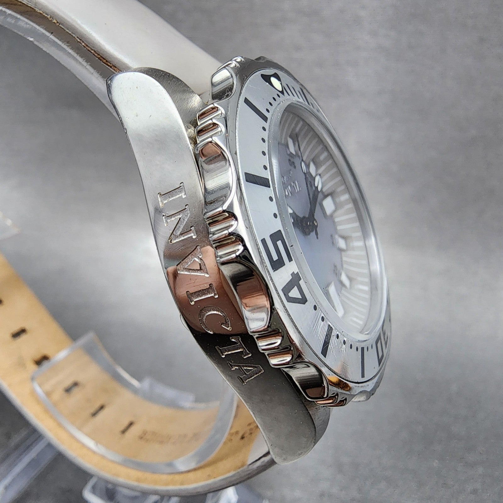 Invicta Pro Diver Watch Women 37mm MOP Dial Steel Round 18494 New Battery3