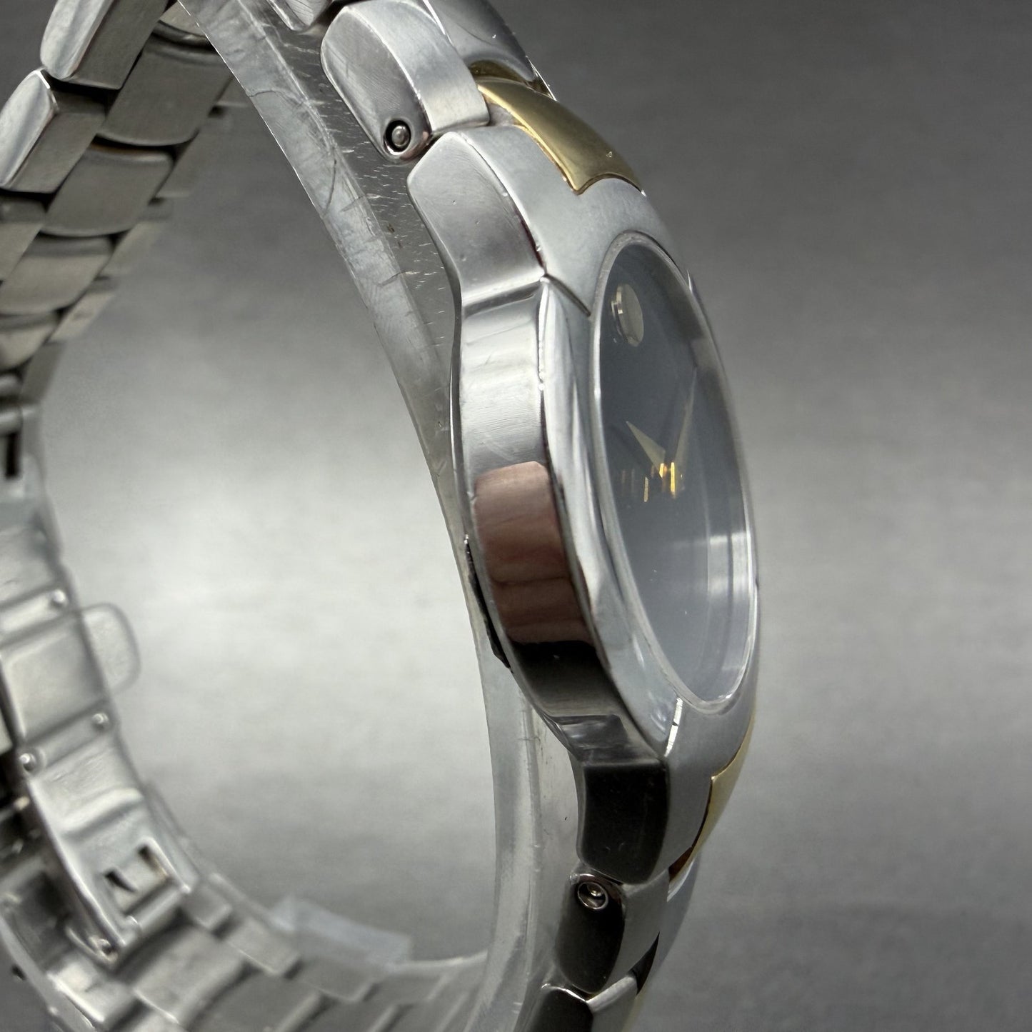 Movado Museum Watch Women 25mm Black Dial Two Tone Round 81 A1 1842 New BatteryA3