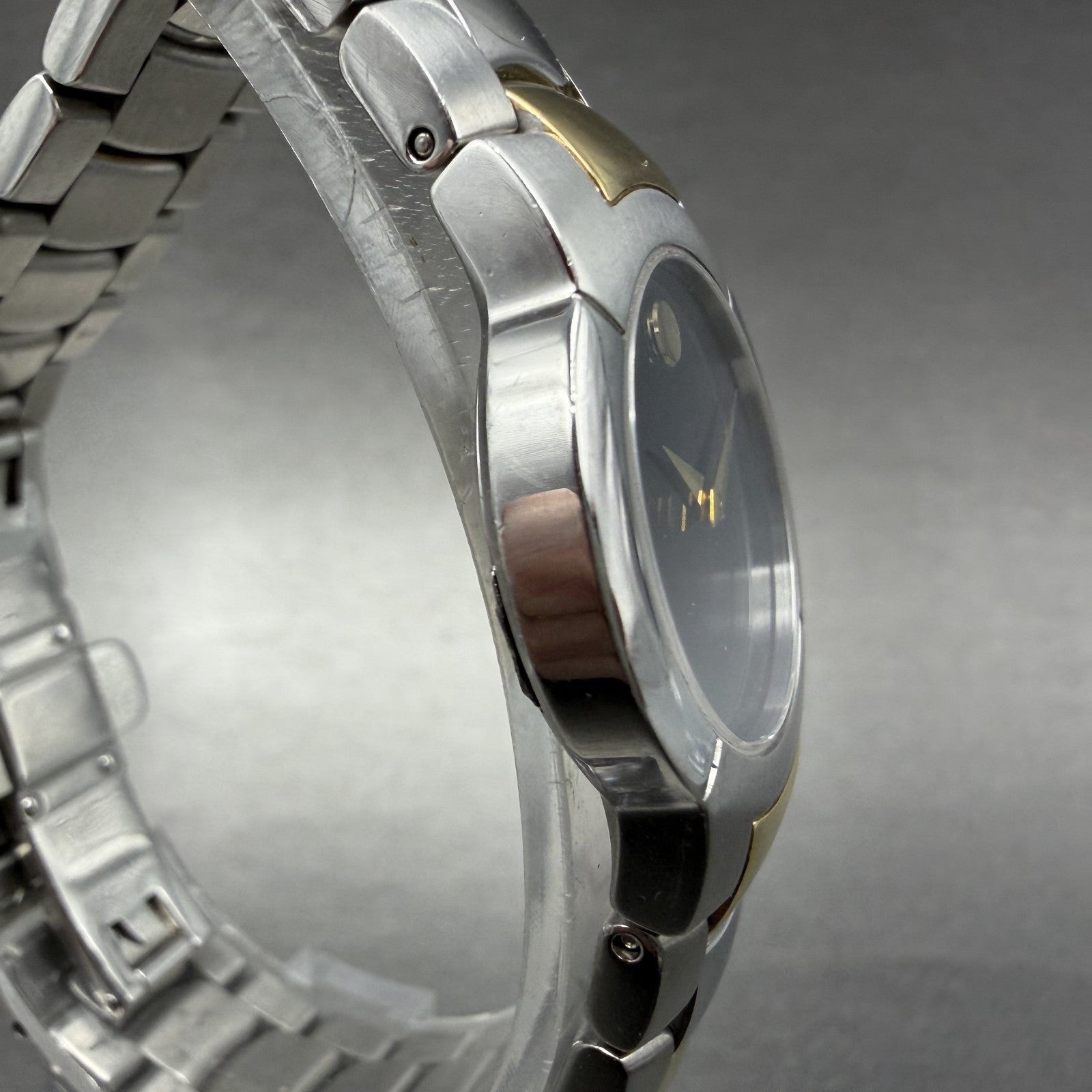Movado Museum Watch Women 25mm Black Dial Two Tone Round 81 A1 1842 New BatteryA3