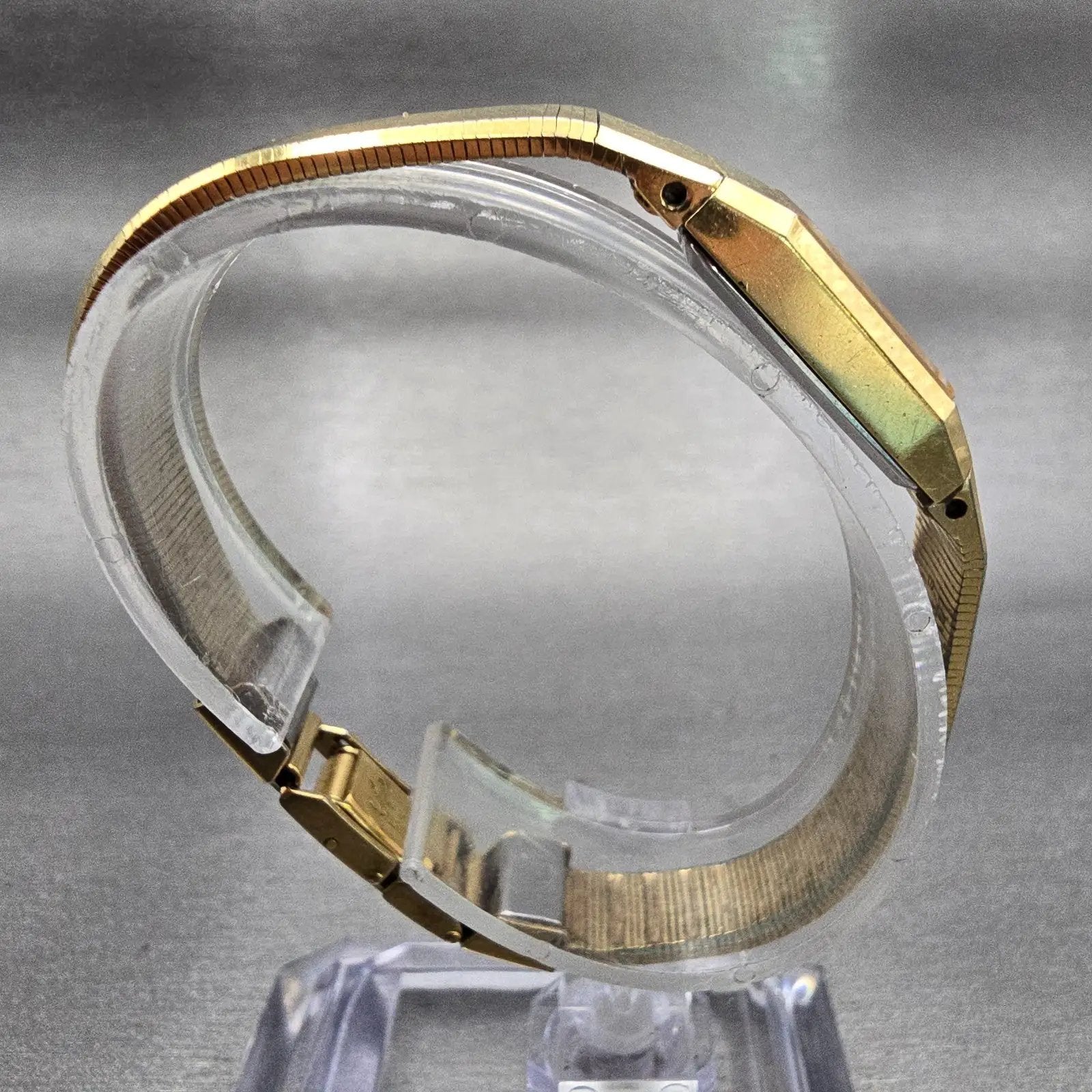 Seiko Watch Women 11mm Gold Dial Gold Tone Rectangle 1320-5049 New Battery VTG8