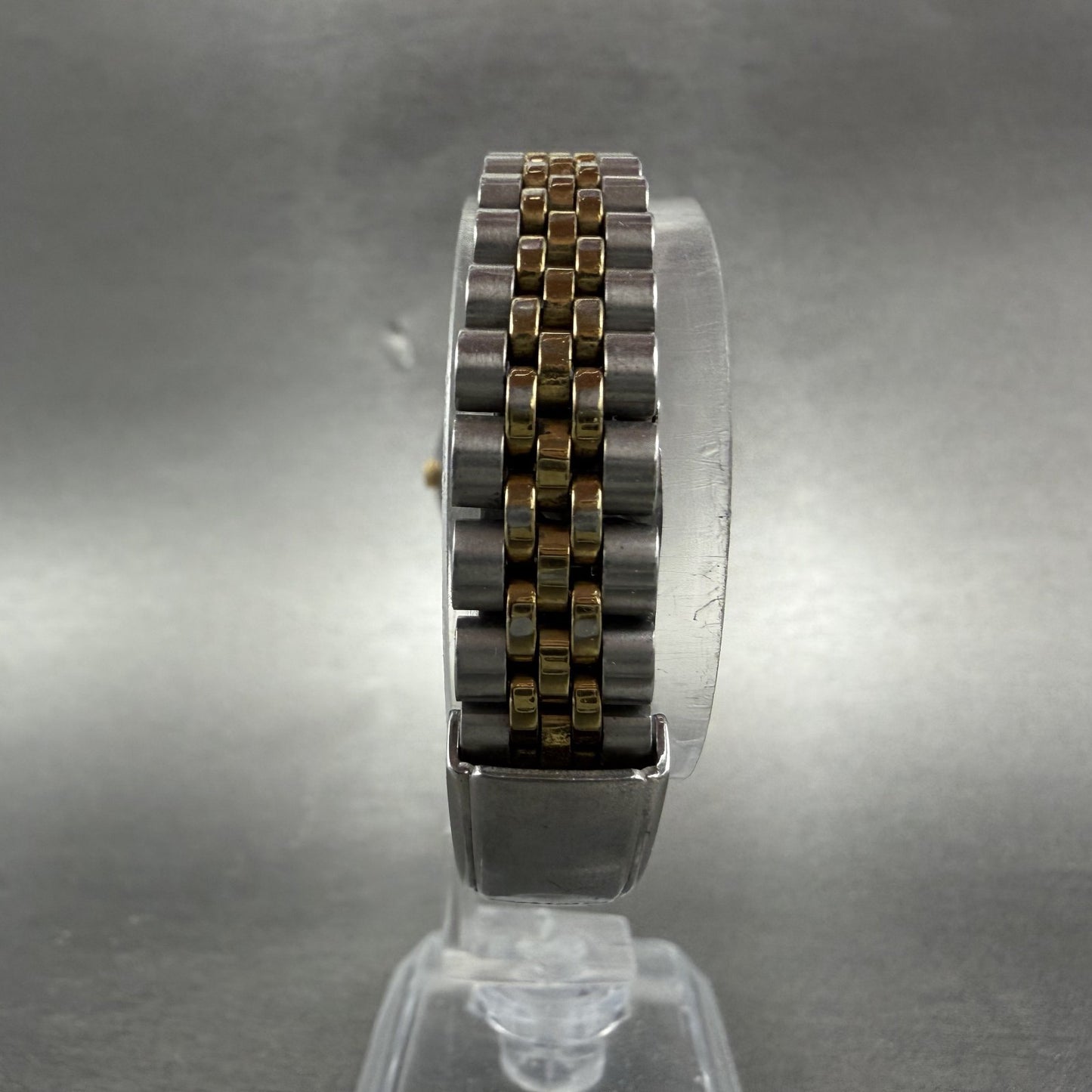 Seiko Watch Women 25mm White Dial Two Tone Daydate Round 7n83-0041 New Batt N6R7
