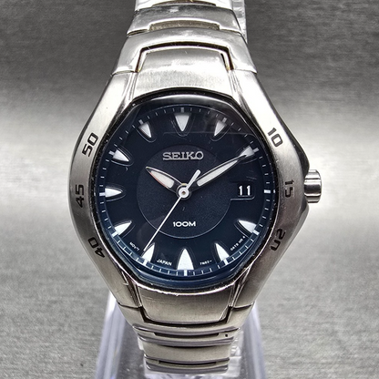 Seiko Watch Women 28mm Blue Dial Silver Tone Date Round 7N82-0AL0 New Battery0