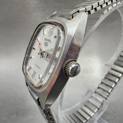 Seiko 5 Automatic Watch Women 23mm White Dial Steel Daydate Rectangle Runs2