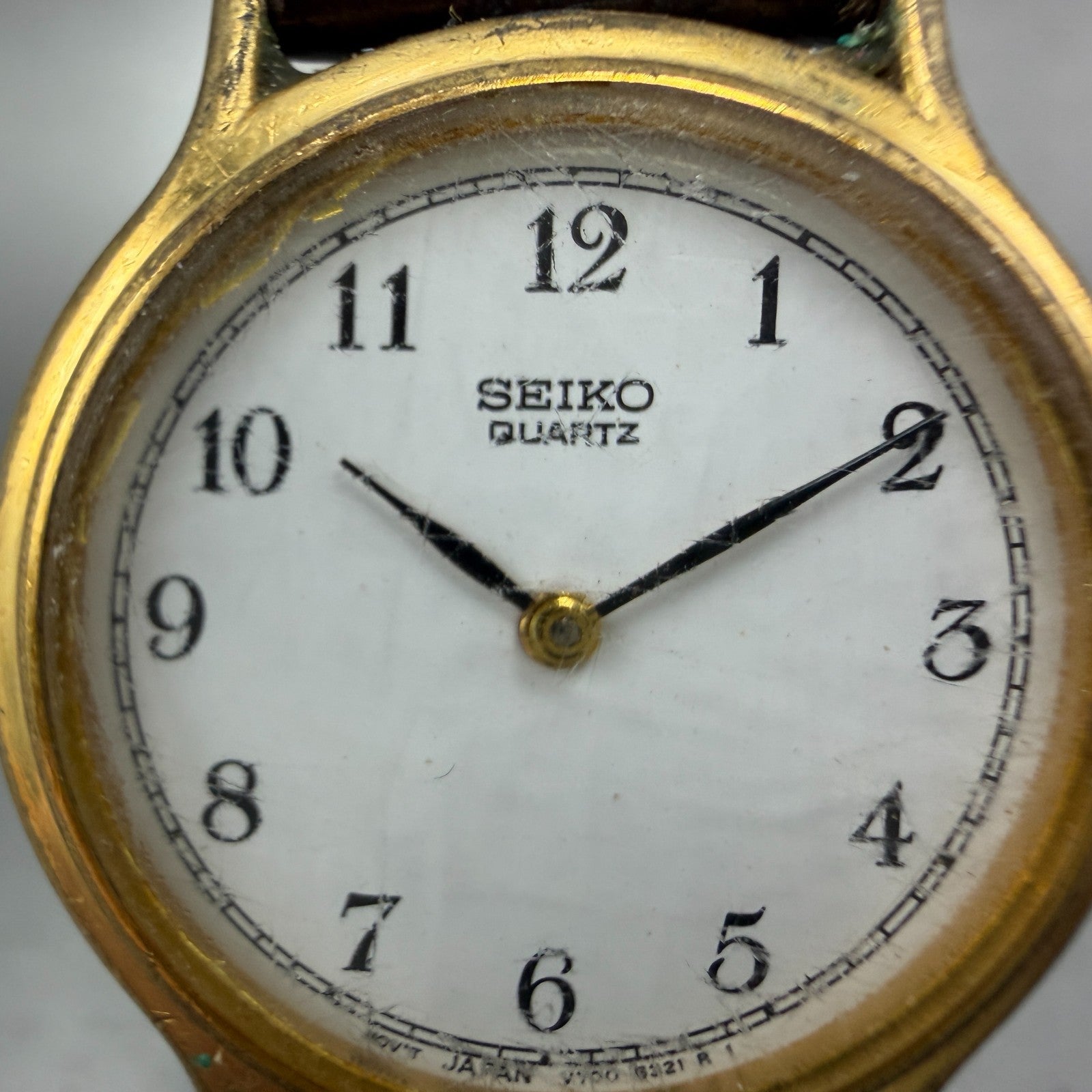 Seiko Watch Women 26mm White Dial Gold Tone Round Vintage V700-6091 New Battery1