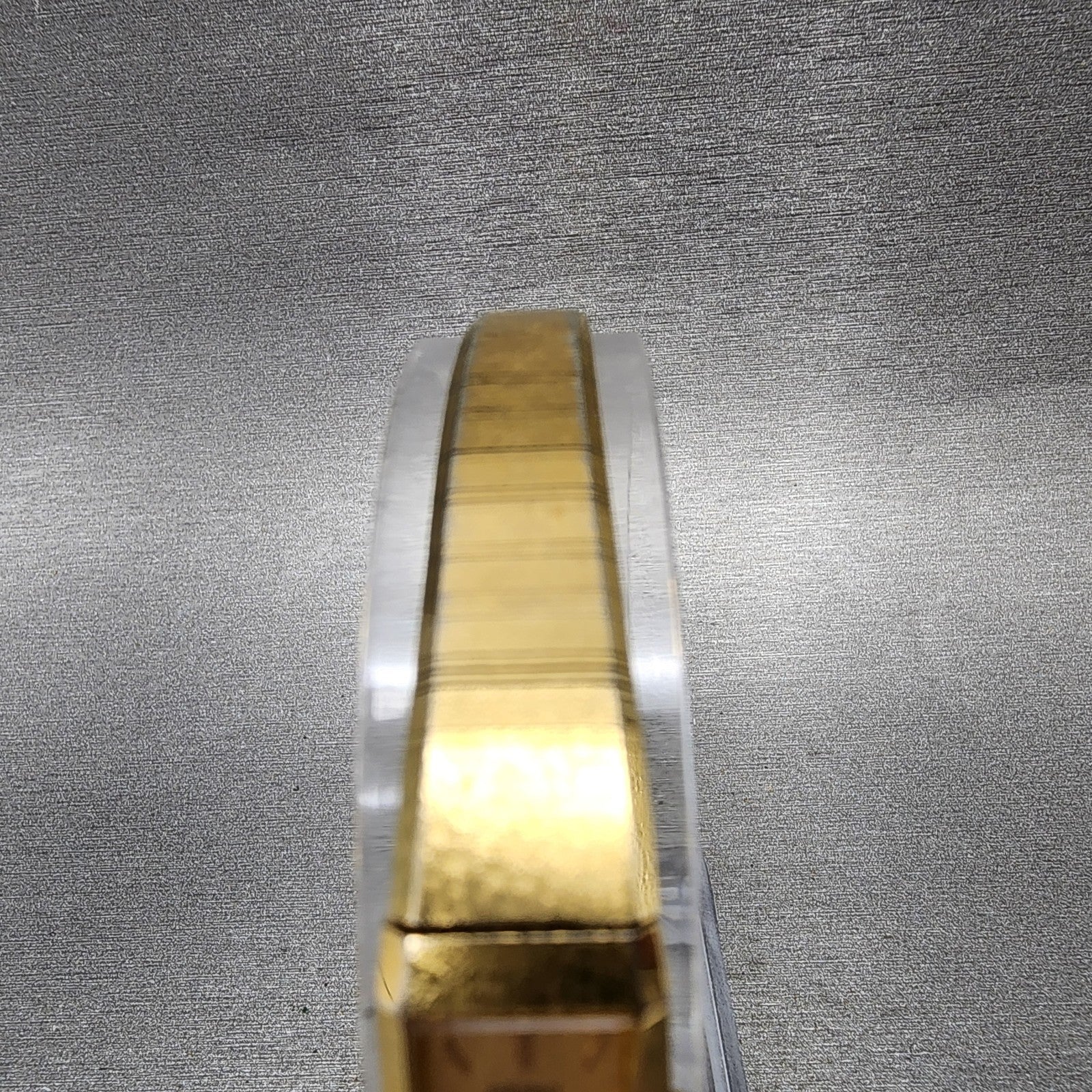 Seiko Tank Watch Women 12mm Champagne Dial Gold Tone 2e206259 New Battery4