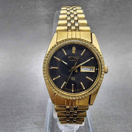 Seiko SQ Watch Women 24mm Black Dial Gold Tone Daydate 3e230a69 New Battery0