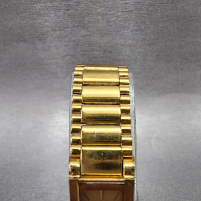 Seiko Tank Watch Women 13mm Champagne Dial Gold Tone 1e205519 New Battery4