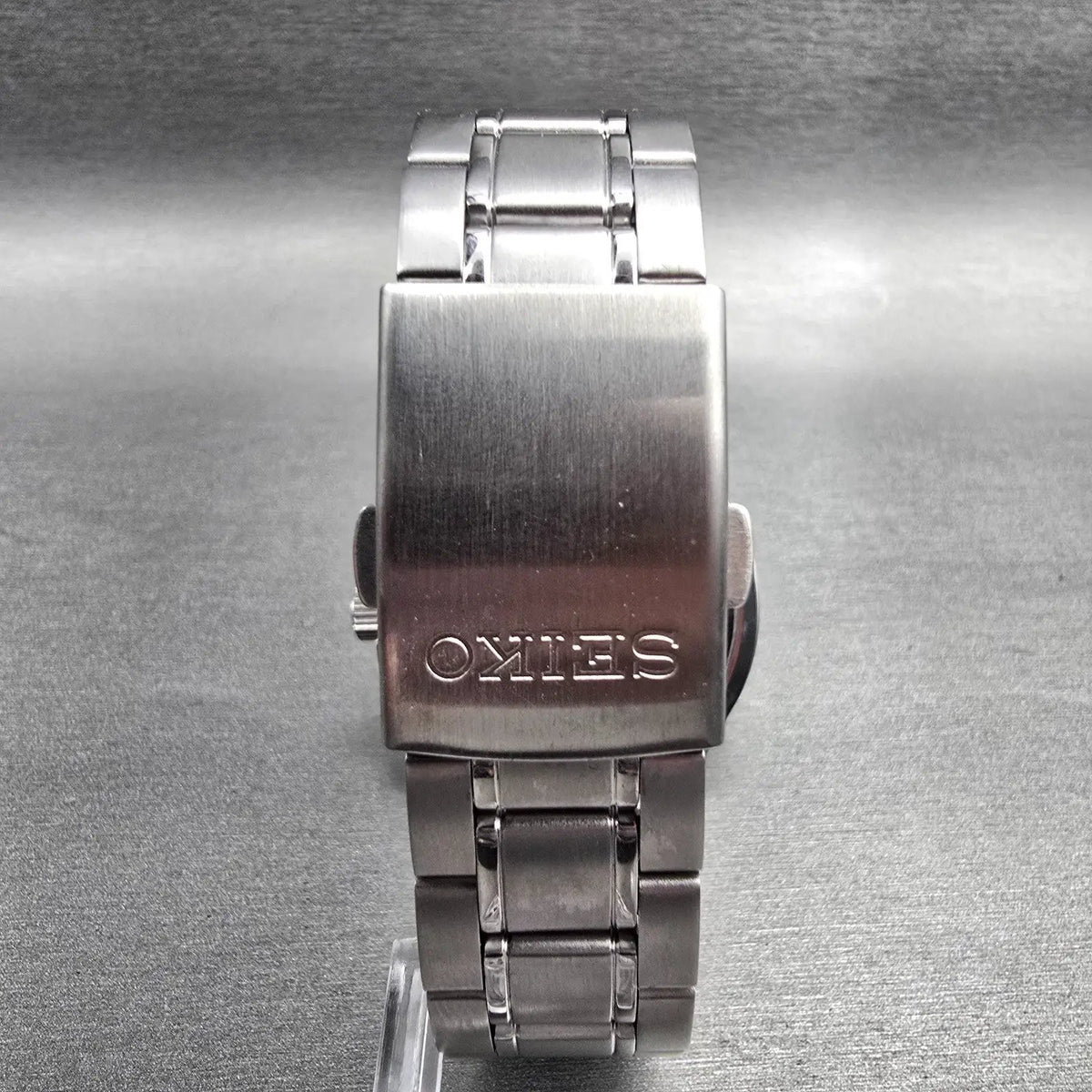 Seiko Chronograph Watch Men 43mm Black Dial Silver Tone Date 4T57-00G0 New Batt9