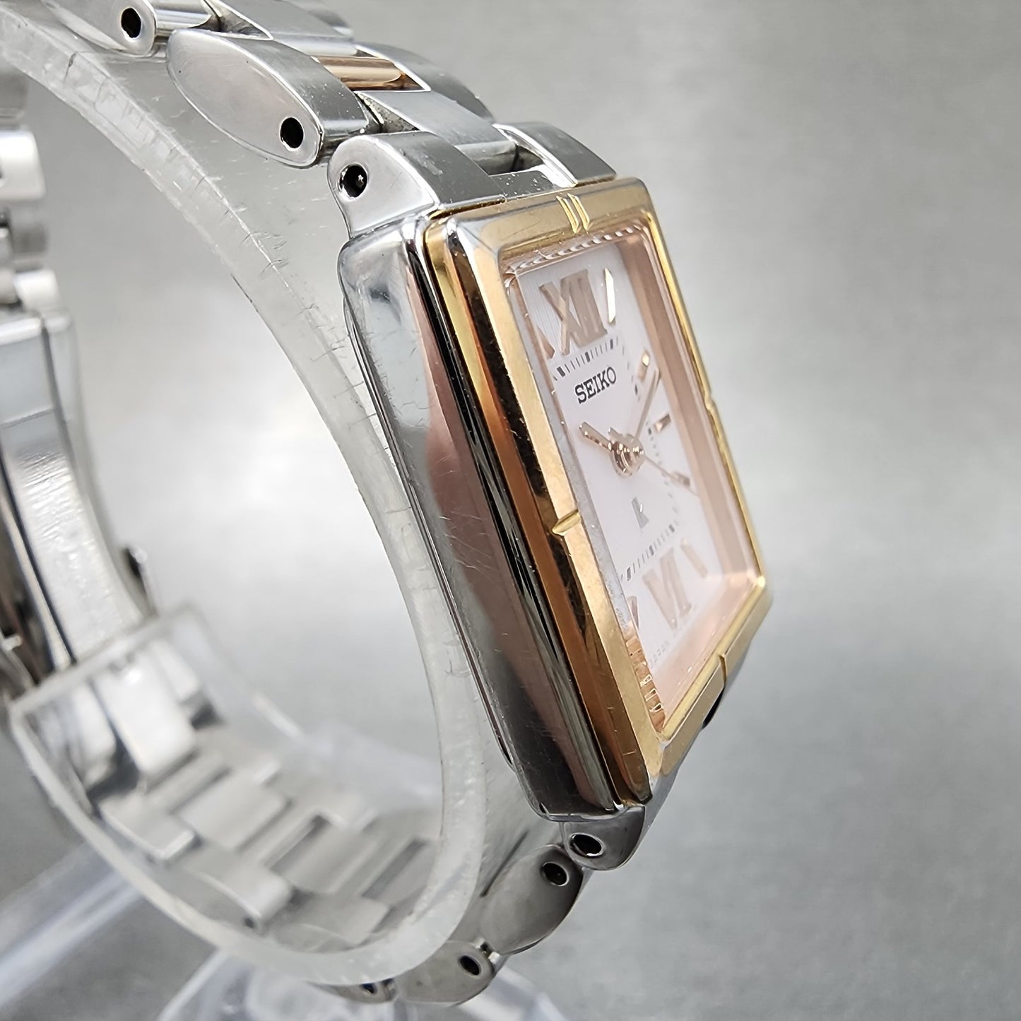 Seiko Solar Tank Watch Women 18mm White Dial Two Tone Rectangle Lukia RunsB3