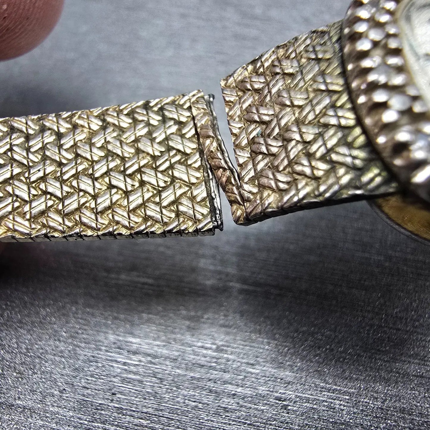 Hamilton Watch Women 18mm White Dial Gold Tone Rectangle Diamonds 8862 PARTS14