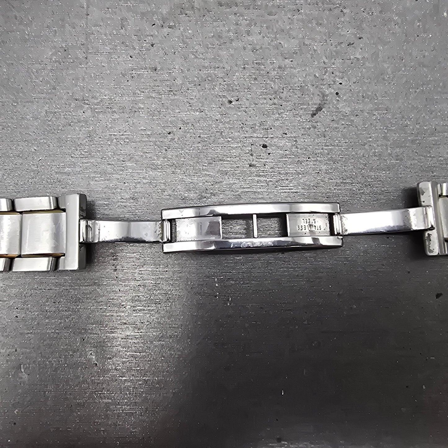 Movado Museum Bracelet 18mm Two Tone Stainless Steel Butterfly Clasp 85-G1-88514