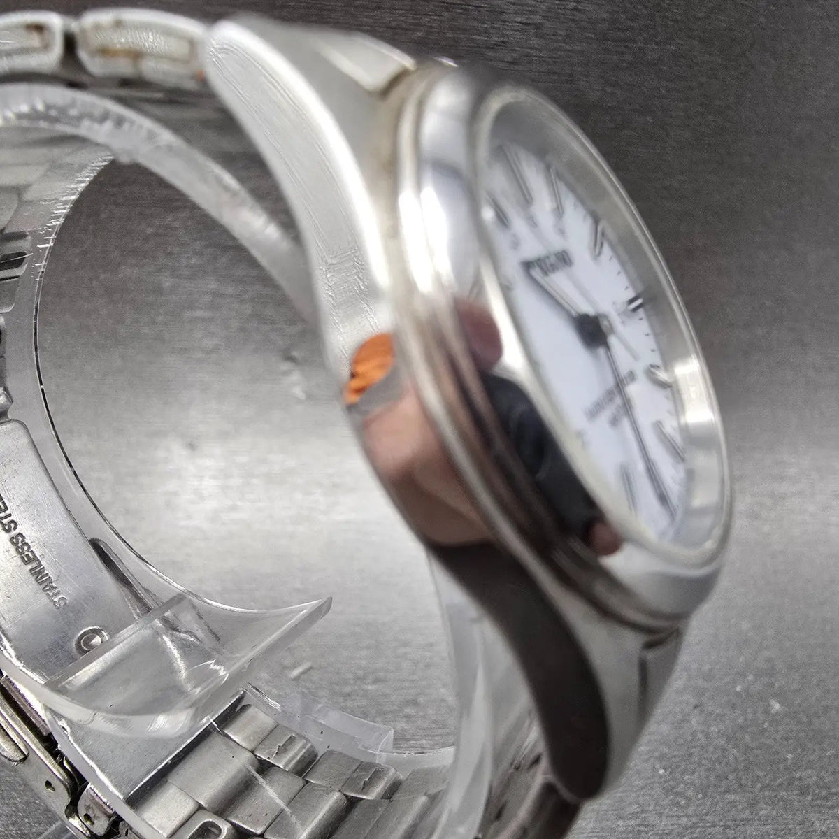 Citizen Reguno Watch Women 28mm White Dial Steel Atomic Solar Round Runs JDM4