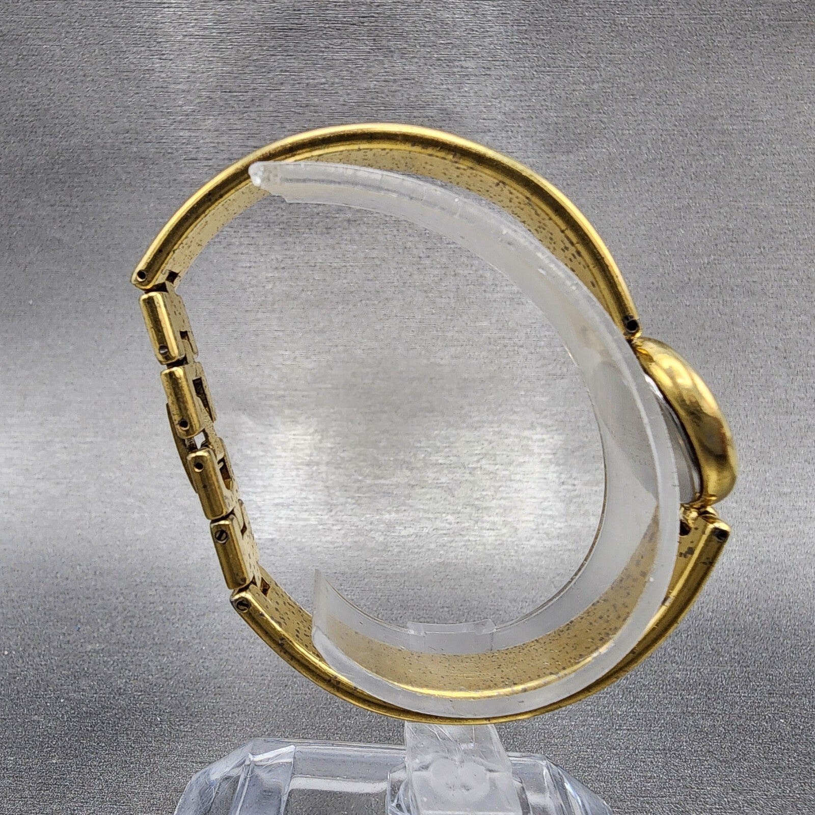 Seiko Watch Women 18mm Gold Dial Gold Tone Round Bangle 1F200E89 New Battery7