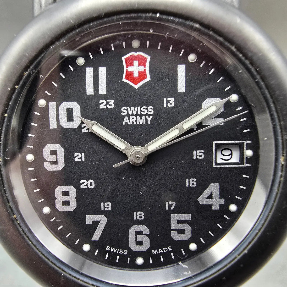 Swiss Army Calvary Watch Men 37mm Black Dial Black Date Leather New Battery1