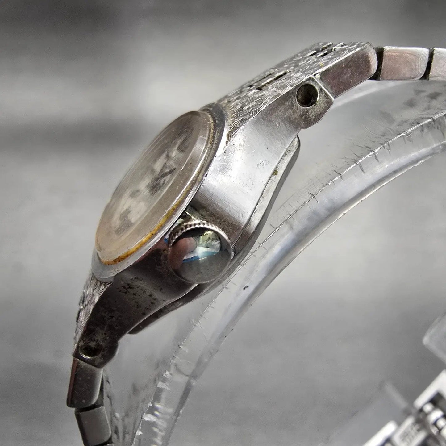 Seiko Watch Women 18mm Silver Dial Silver Tone Oval 1400-7389 Manual Wind Works2