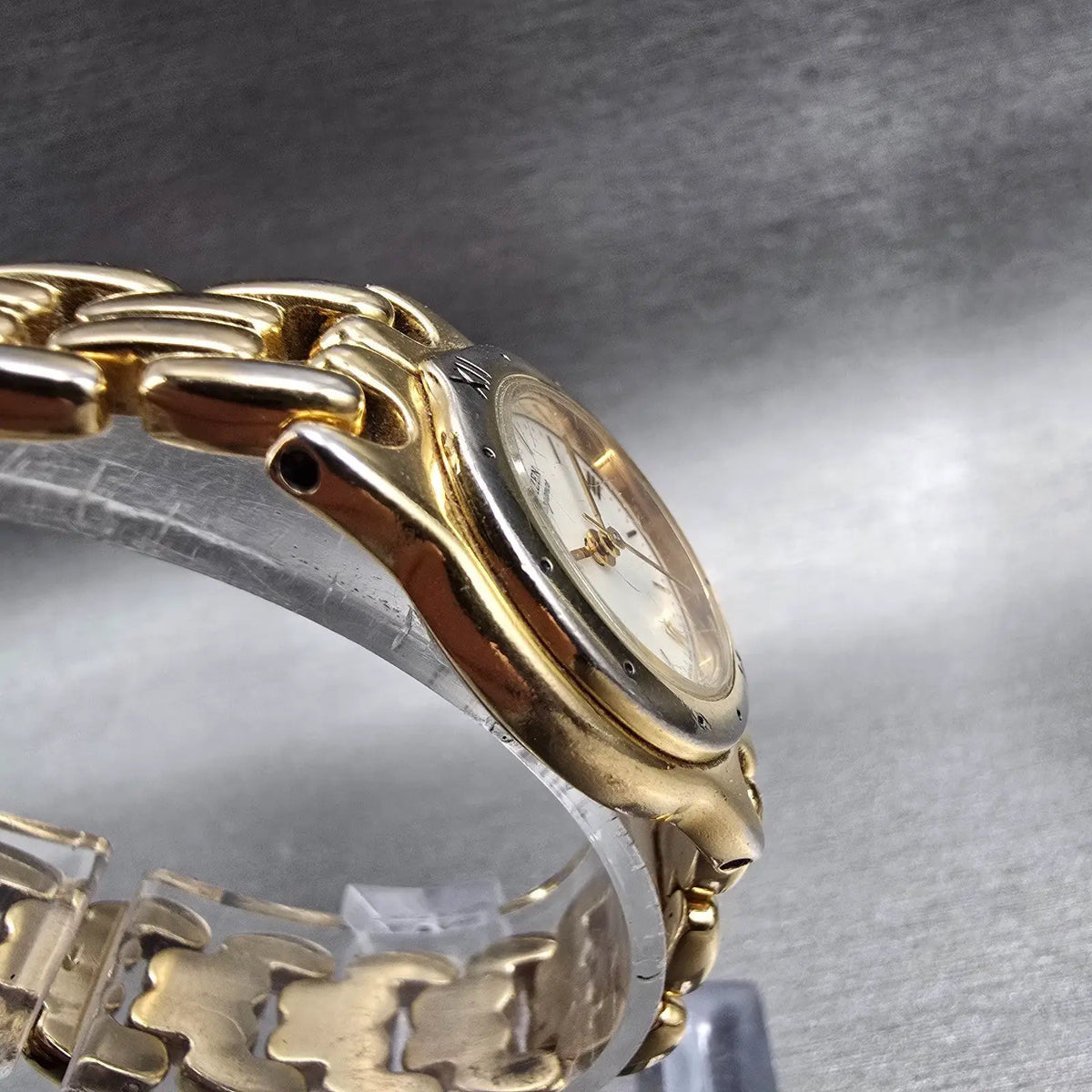 Citizen Elegance Watch Women 23mm MOP Dial Gold Round 5930-F91342 New Battery 783