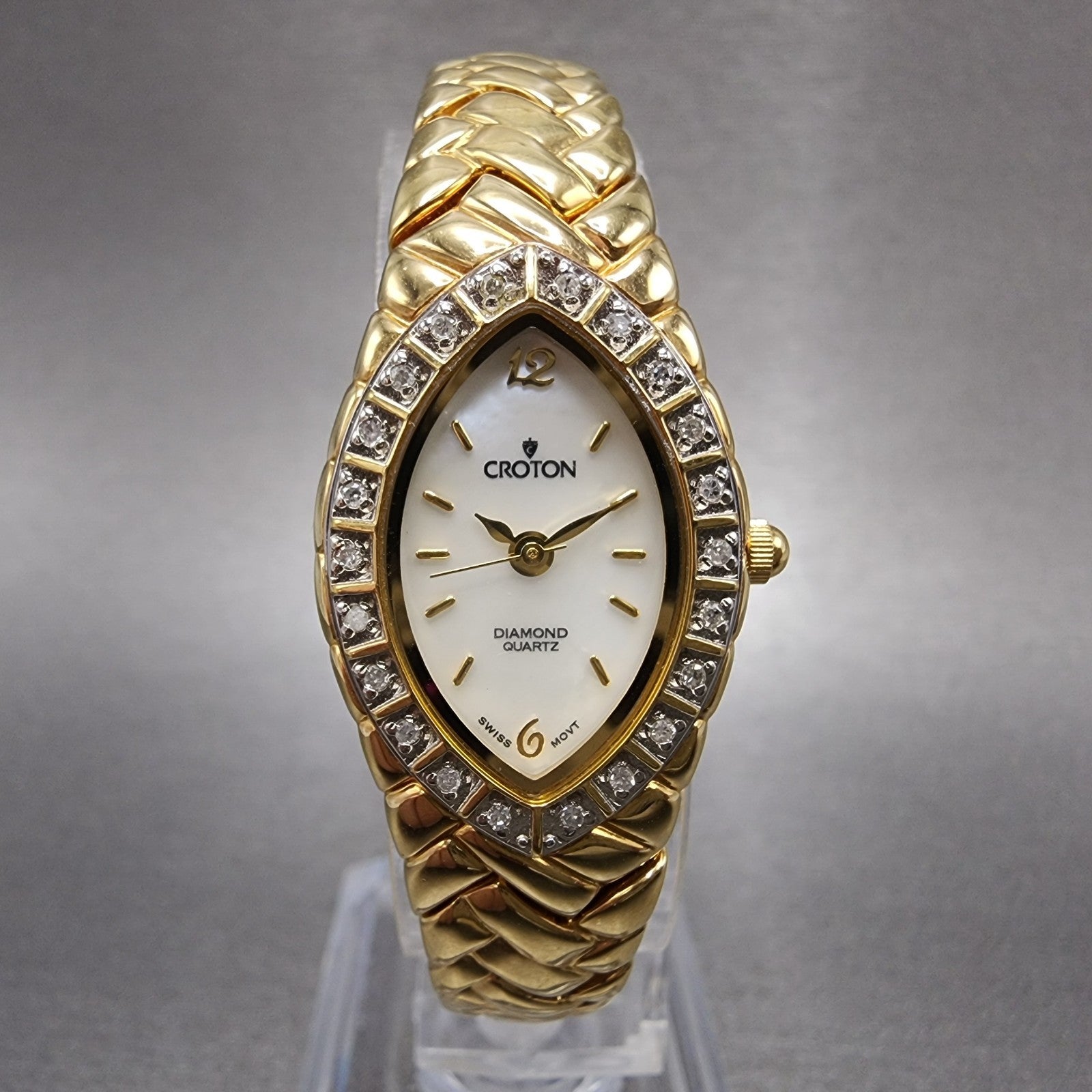 Croton Watch Women 19mm MOP Dial Gold Tone Crystal Bezel Oval new Battery0