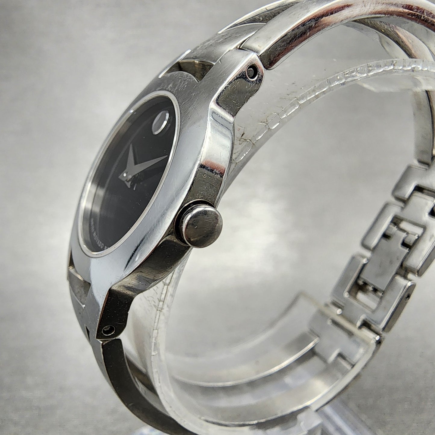 Movado Amorosa Watch Women 24m Black Dial Silver Tone Round 84 E4 1842 New BatNJ2