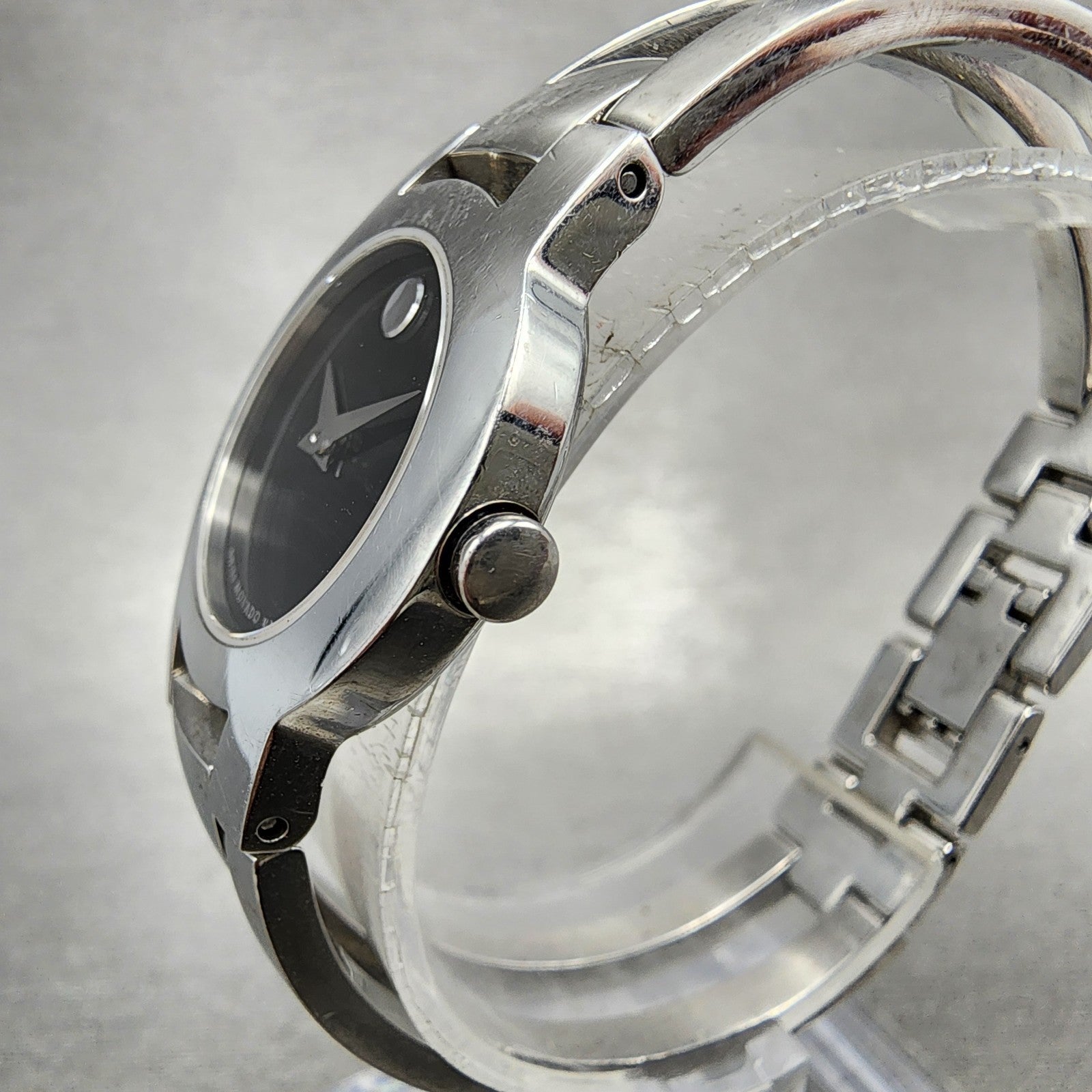Movado Amorosa Watch Women 24m Black Dial Silver Tone Round 84 E4 1842 New BatNJ2