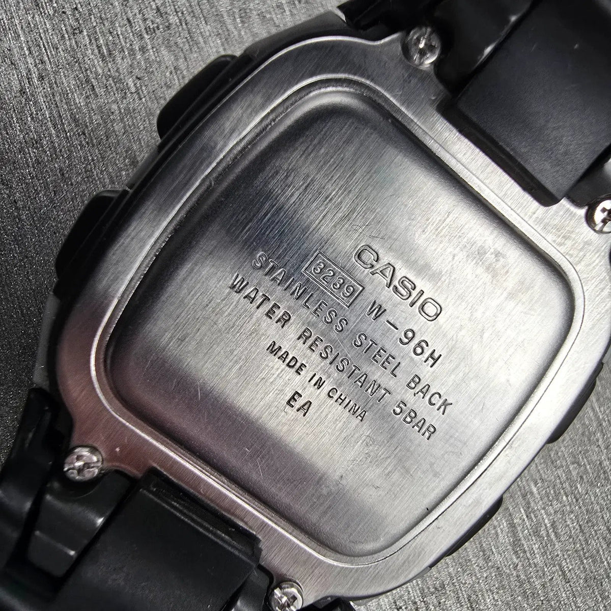 Casio W-96H Digital Watch Men 36mm Black Silver Chrono Alarm New Battery READ!!10