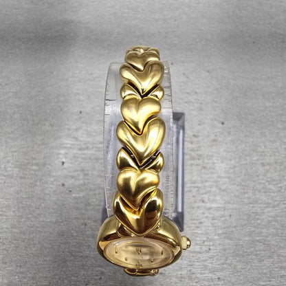 Bulova Watch Women 20mm Cream Dial Gold Tone Round Hearts 97S59 New Battery4