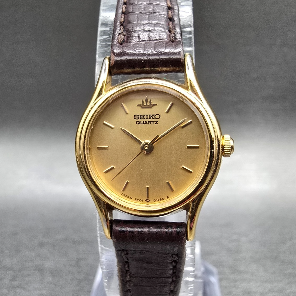 Seiko Watch Women 20mm Gold Dial Gold Round 2Y01-0A10 New Battery Vintage JP320