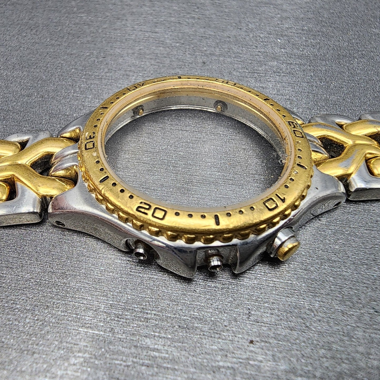 Seiko 7T326G20 Watch Case 37mm Two Tone Bracelet Round Chronogrpah Steel3