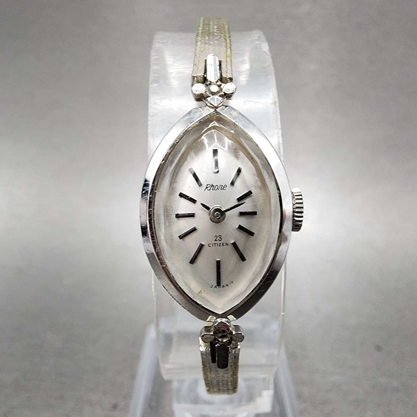 Citizen Rhone Watch Women 15mm Silver Dial Silver Tone Oval Manual Runs0