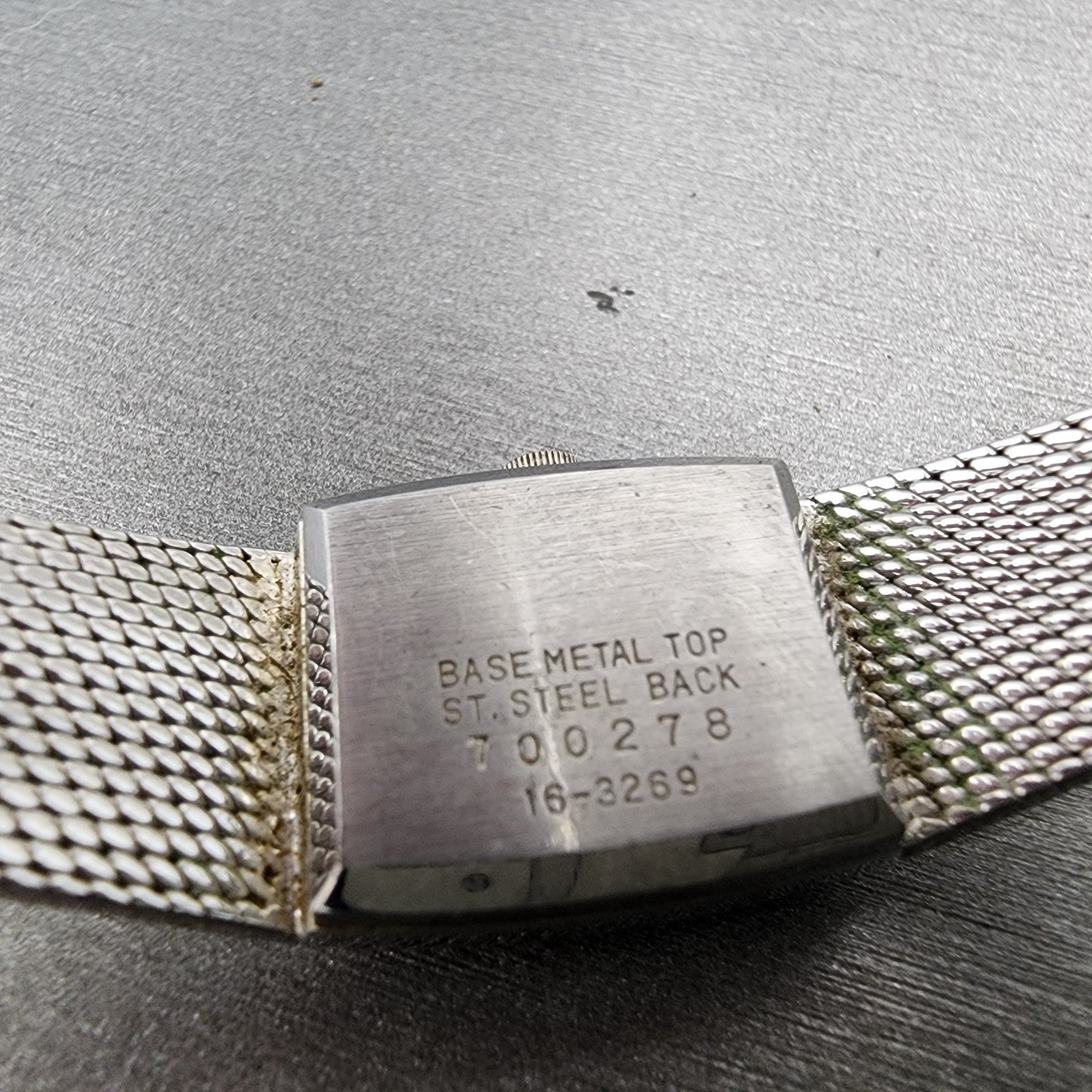 Seiko Tank Watch Women 16mm Silver Dial Silver Tone Rectangle 163269 New Batt9