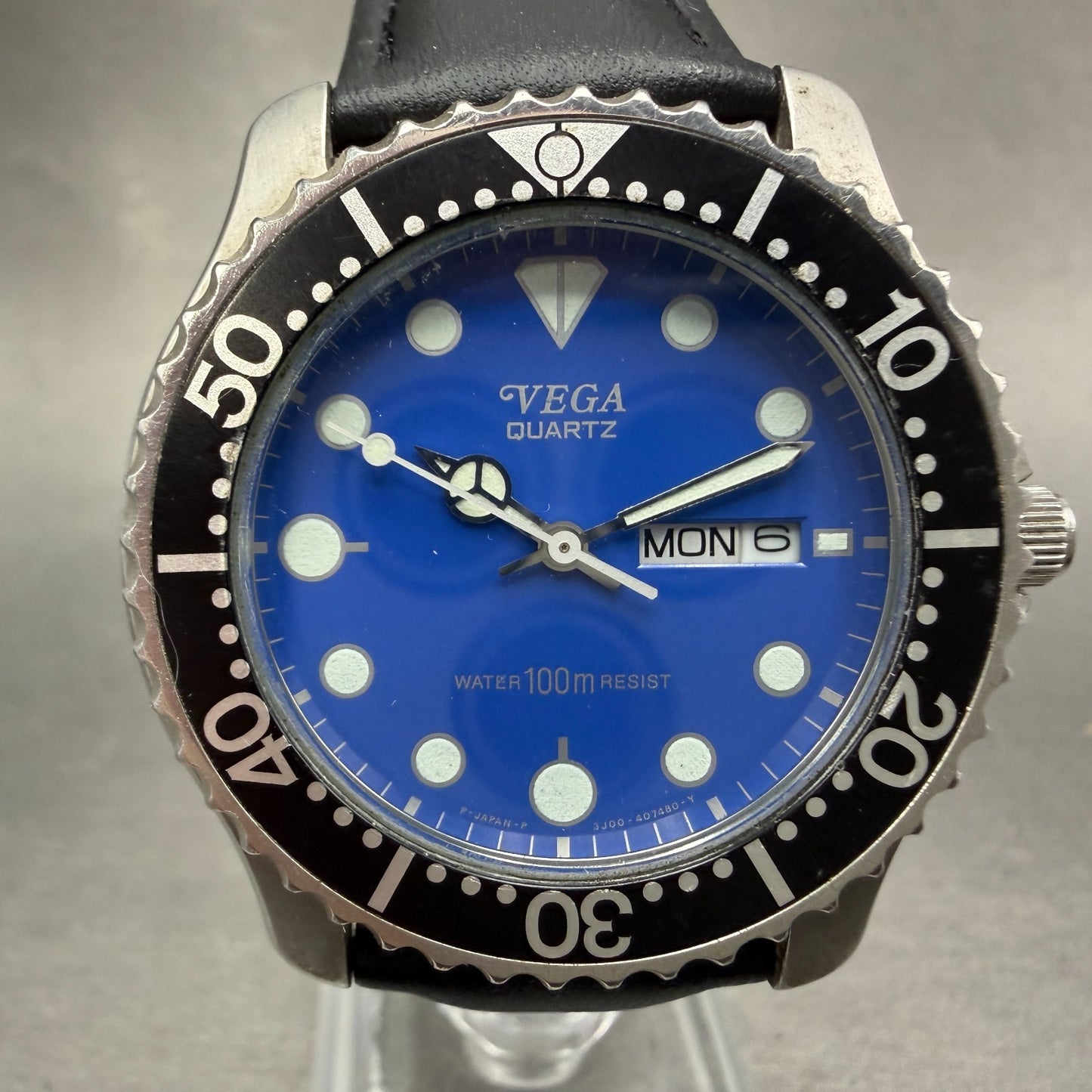 Citizen Vega Dive Watch Men 40mm Blue Dial Steel Daydate 3J00-397037 New Battery0